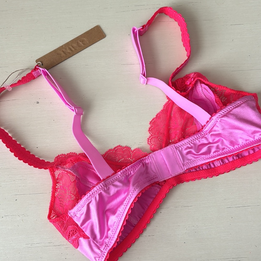 NWT Skims satin and lace stretch neon orchid bra - small - Picture 5 of 6